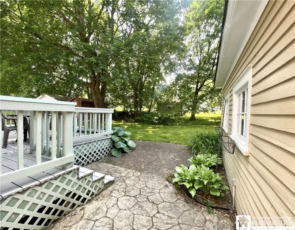 137 Weeks Street, Jamestown, New York 14701, Jamestown, New York 14701, 3 Bedrooms Bedrooms, 9 Rooms Rooms,2 BathroomsBathrooms,Residential,Closed,137 Weeks Street, Jamestown, New York 14701,0,R1606717