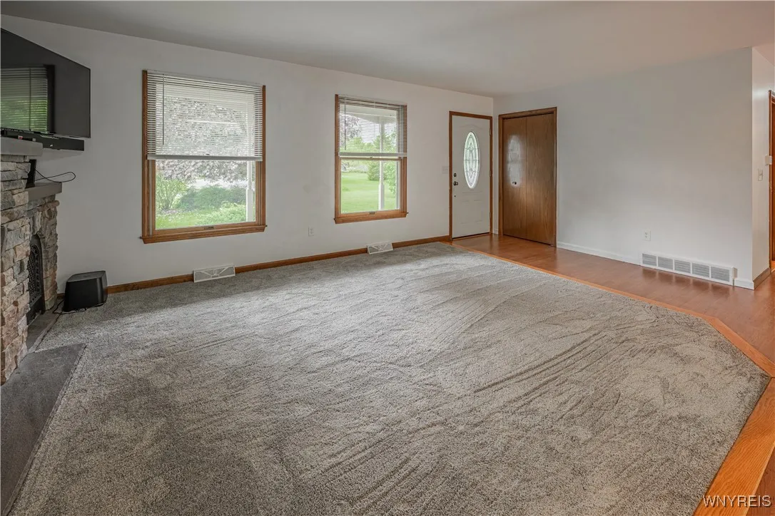 8 Casewood Drive, Wilson, New York 14172, Wilson, New York 14172, 3 Bedrooms Bedrooms, 8 Rooms Rooms,2 BathroomsBathrooms,Residential,Closed,8 Casewood Drive, Wilson, New York 14172,B1611250