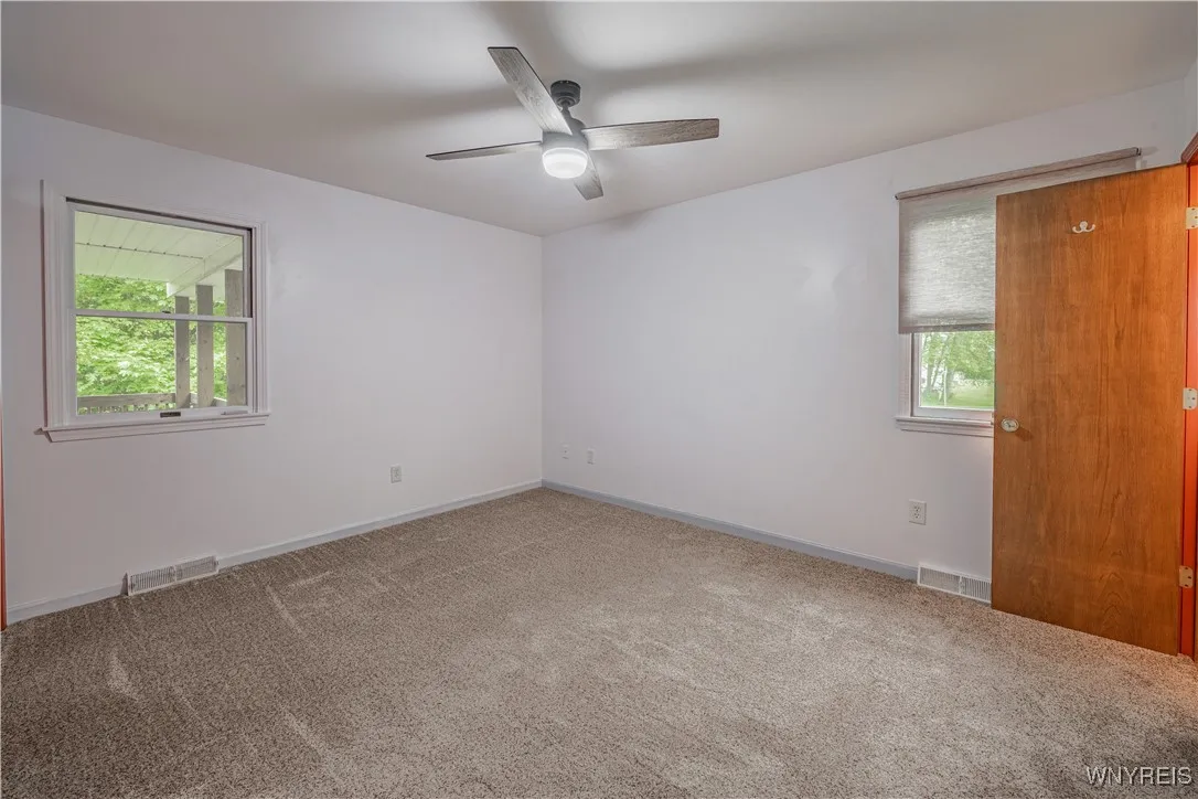 8 Casewood Drive, Wilson, New York 14172, Wilson, New York 14172, 3 Bedrooms Bedrooms, 8 Rooms Rooms,2 BathroomsBathrooms,Residential,Closed,8 Casewood Drive, Wilson, New York 14172,B1611250