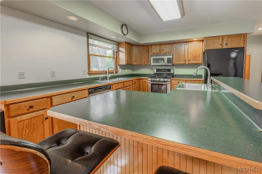8 Casewood Drive, Wilson, New York 14172, Wilson, New York 14172, 3 Bedrooms Bedrooms, 8 Rooms Rooms,2 BathroomsBathrooms,Residential,Closed,8 Casewood Drive, Wilson, New York 14172,B1611250
