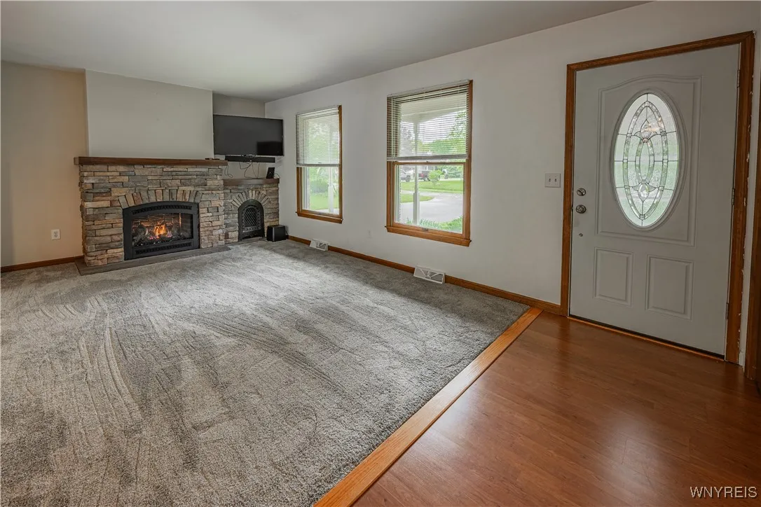 8 Casewood Drive, Wilson, New York 14172, Wilson, New York 14172, 3 Bedrooms Bedrooms, 8 Rooms Rooms,2 BathroomsBathrooms,Residential,Closed,8 Casewood Drive, Wilson, New York 14172,B1611250