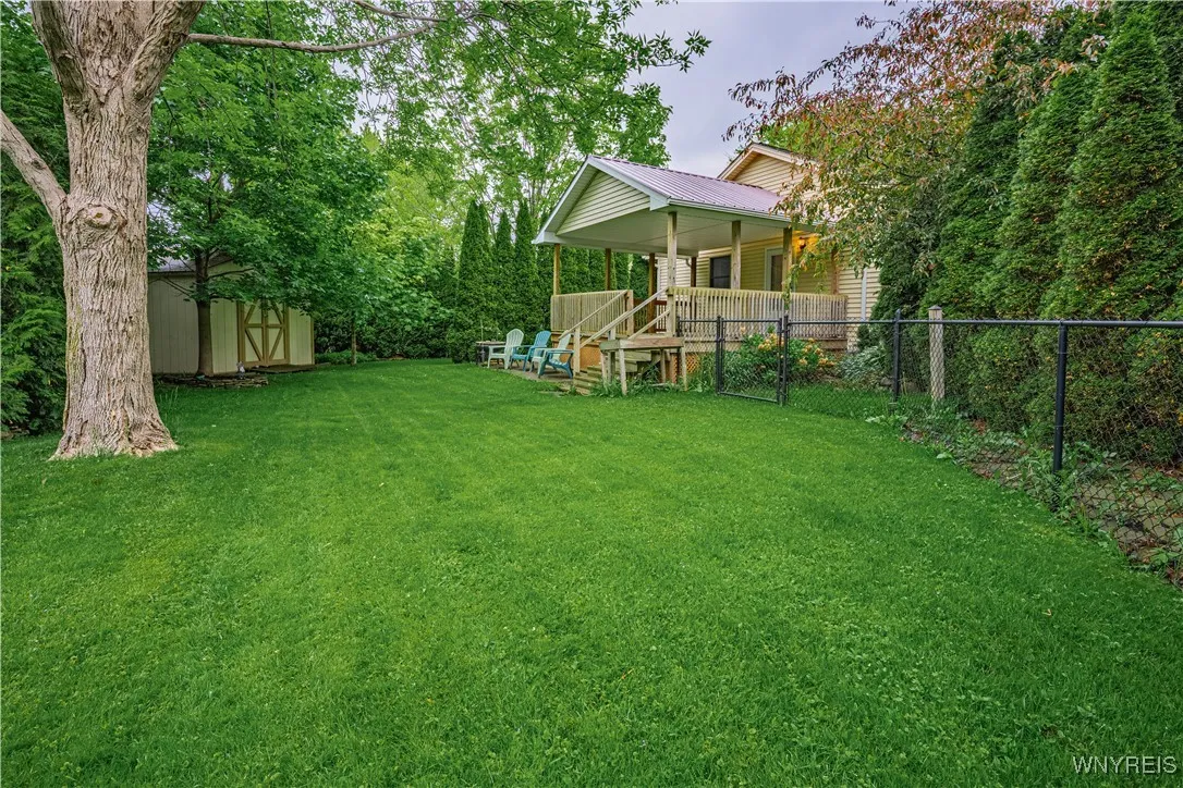 8 Casewood Drive, Wilson, New York 14172, Wilson, New York 14172, 3 Bedrooms Bedrooms, 8 Rooms Rooms,2 BathroomsBathrooms,Residential,Closed,8 Casewood Drive, Wilson, New York 14172,B1611250