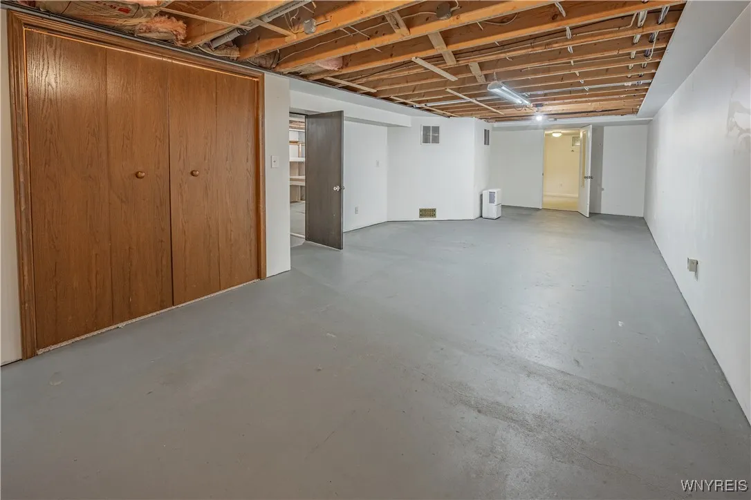 8 Casewood Drive, Wilson, New York 14172, Wilson, New York 14172, 3 Bedrooms Bedrooms, 8 Rooms Rooms,2 BathroomsBathrooms,Residential,Closed,8 Casewood Drive, Wilson, New York 14172,B1611250