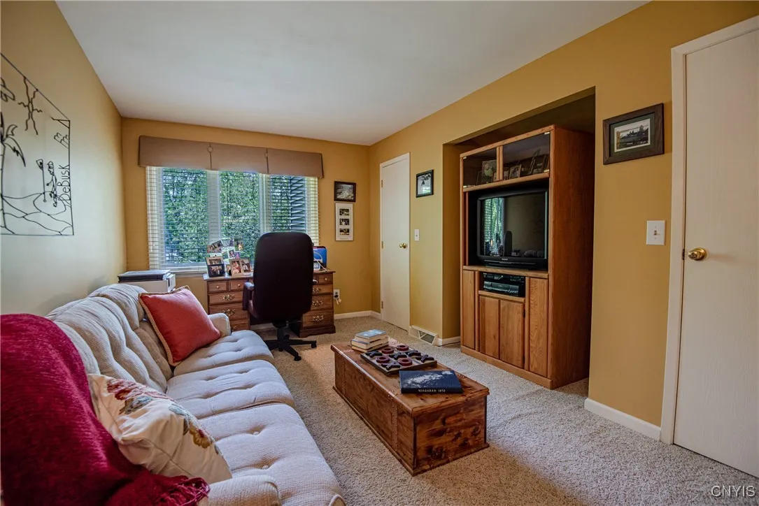 105 Bayberry Court, Rome-inside, New York 13440, Rome, New York 13440, 4 Bedrooms Bedrooms, 12 Rooms Rooms,2 BathroomsBathrooms,Residential,Closed,105 Bayberry Court, Rome-inside, New York 13440,S1611147