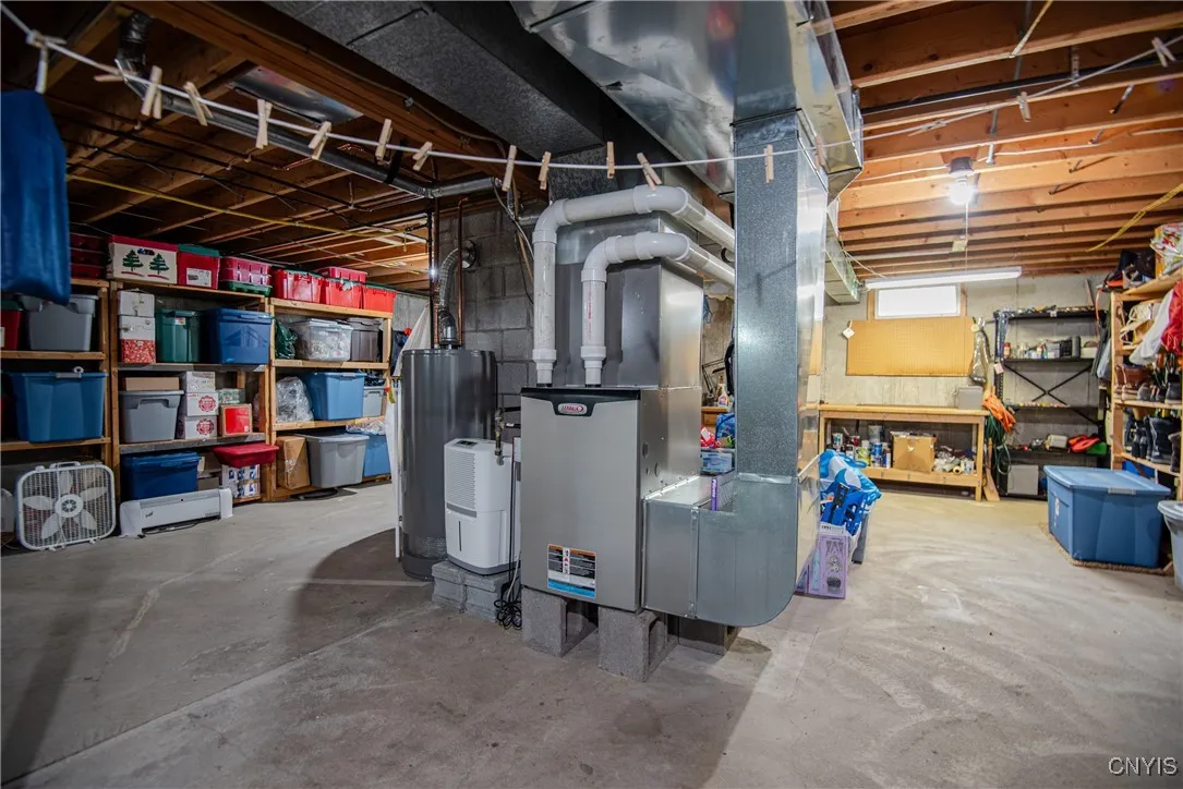 105 Bayberry Court, Rome-inside, New York 13440, Rome, New York 13440, 4 Bedrooms Bedrooms, 12 Rooms Rooms,2 BathroomsBathrooms,Residential,Closed,105 Bayberry Court, Rome-inside, New York 13440,S1611147