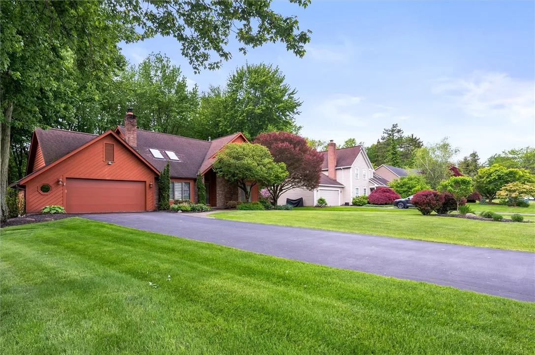 41 Pond Valley Circle, Penfield, New York 14526, Penfield, New York 14526, 3 Bedrooms Bedrooms, 7 Rooms Rooms,2 BathroomsBathrooms,Residential,Closed,41 Pond Valley Circle, Penfield, New York 14526,R1609501