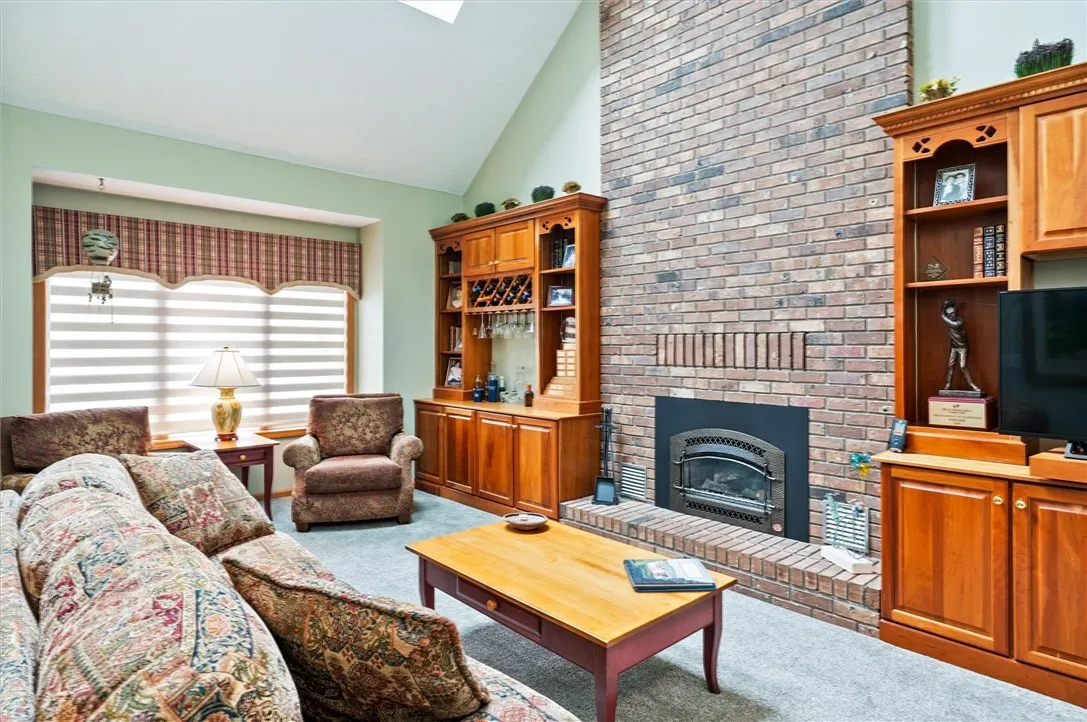 41 Pond Valley Circle, Penfield, New York 14526, Penfield, New York 14526, 3 Bedrooms Bedrooms, 7 Rooms Rooms,2 BathroomsBathrooms,Residential,Closed,41 Pond Valley Circle, Penfield, New York 14526,R1609501