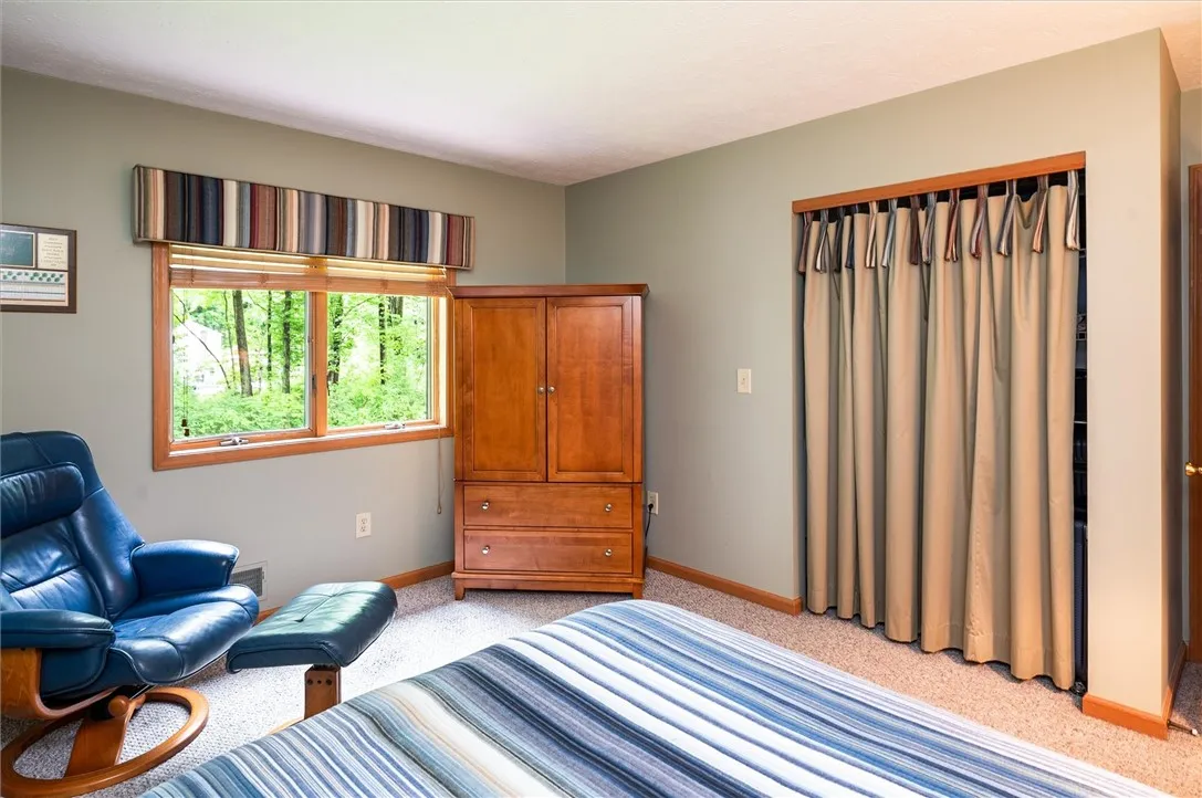 41 Pond Valley Circle, Penfield, New York 14526, Penfield, New York 14526, 3 Bedrooms Bedrooms, 7 Rooms Rooms,2 BathroomsBathrooms,Residential,Closed,41 Pond Valley Circle, Penfield, New York 14526,R1609501