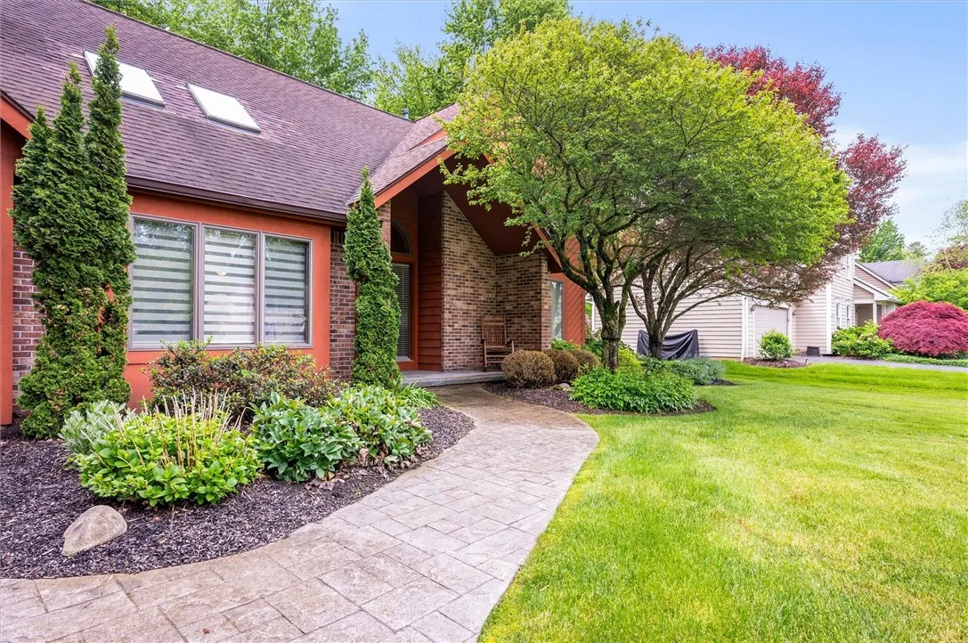 41 Pond Valley Circle, Penfield, New York 14526, Penfield, New York 14526, 3 Bedrooms Bedrooms, 7 Rooms Rooms,2 BathroomsBathrooms,Residential,Closed,41 Pond Valley Circle, Penfield, New York 14526,R1609501