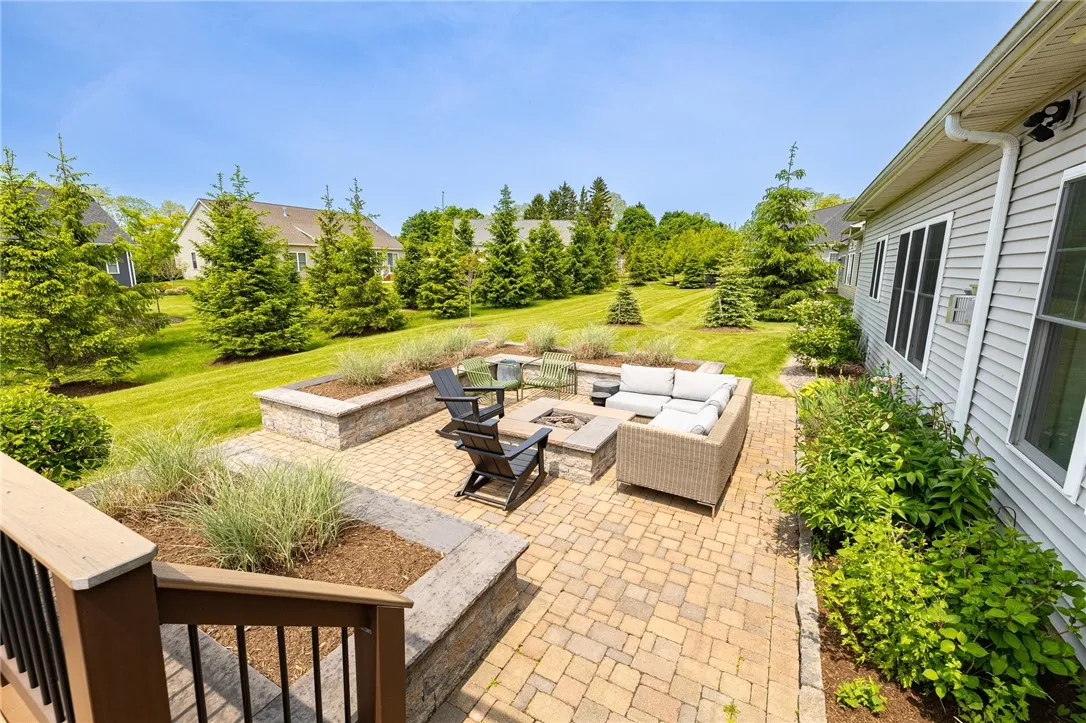 7 Rockdale Mdws, Pittsford, New York 14534, Pittsford, New York 14534, 4 Bedrooms Bedrooms, 6 Rooms Rooms,3 BathroomsBathrooms,Residential,Closed,7 Rockdale Mdws, Pittsford, New York 14534,0,R1607218