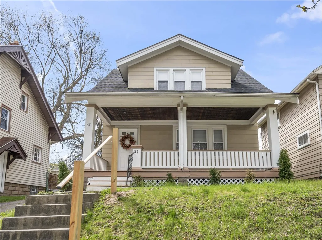 37 Ernestine Street, Rochester, New York 14619, Rochester, New York 14619, 2 Bedrooms Bedrooms, 5 Rooms Rooms,1 BathroomBathrooms,Residential Lease,Closed,37 Ernestine Street, Rochester, New York 14619,0,R1611240