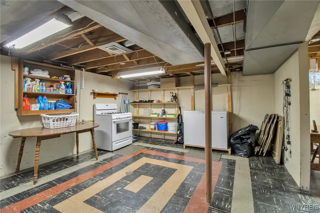 187 Hi View Terrace, West Seneca, New York 14224, West Seneca, New York 14224, 3 Bedrooms Bedrooms, 7 Rooms Rooms,1 BathroomBathrooms,Residential,Closed,187 Hi View Terrace, West Seneca, New York 14224,B1611234
