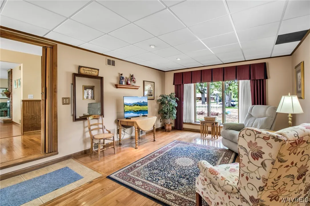 187 Hi View Terrace, West Seneca, New York 14224, West Seneca, New York 14224, 3 Bedrooms Bedrooms, 7 Rooms Rooms,1 BathroomBathrooms,Residential,Closed,187 Hi View Terrace, West Seneca, New York 14224,B1611234