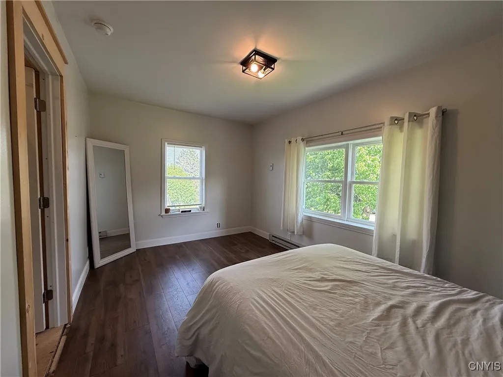 300 West 7th Street, Oswego-city, New York 13126, Oswego, New York 13126, 3 Bedrooms Bedrooms, 5 Rooms Rooms,2 BathroomsBathrooms,Residential,Closed,300 West 7th Street, Oswego-city, New York 13126,S1609473
