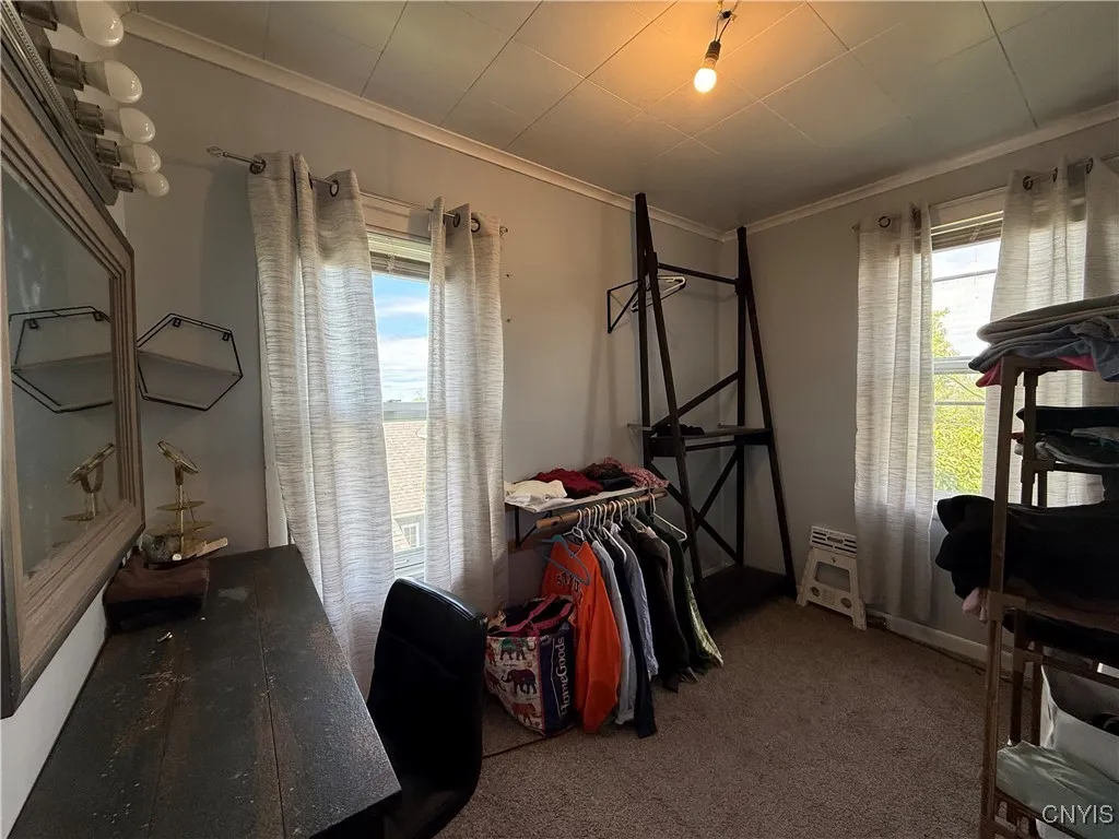 300 West 7th Street, Oswego-city, New York 13126, Oswego, New York 13126, 3 Bedrooms Bedrooms, 5 Rooms Rooms,2 BathroomsBathrooms,Residential,Closed,300 West 7th Street, Oswego-city, New York 13126,S1609473