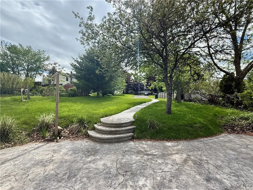 300 West 7th Street, Oswego-city, New York 13126, Oswego, New York 13126, 3 Bedrooms Bedrooms, 5 Rooms Rooms,2 BathroomsBathrooms,Residential,Closed,300 West 7th Street, Oswego-city, New York 13126,S1609473