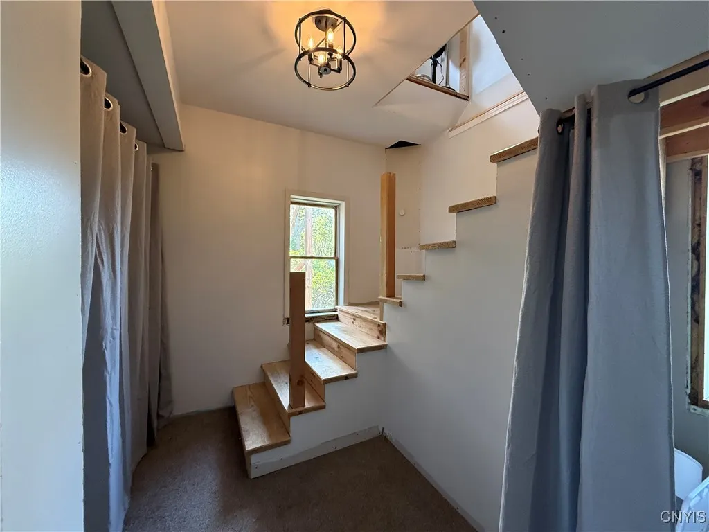 300 West 7th Street, Oswego-city, New York 13126, Oswego, New York 13126, 3 Bedrooms Bedrooms, 5 Rooms Rooms,2 BathroomsBathrooms,Residential,Closed,300 West 7th Street, Oswego-city, New York 13126,S1609473