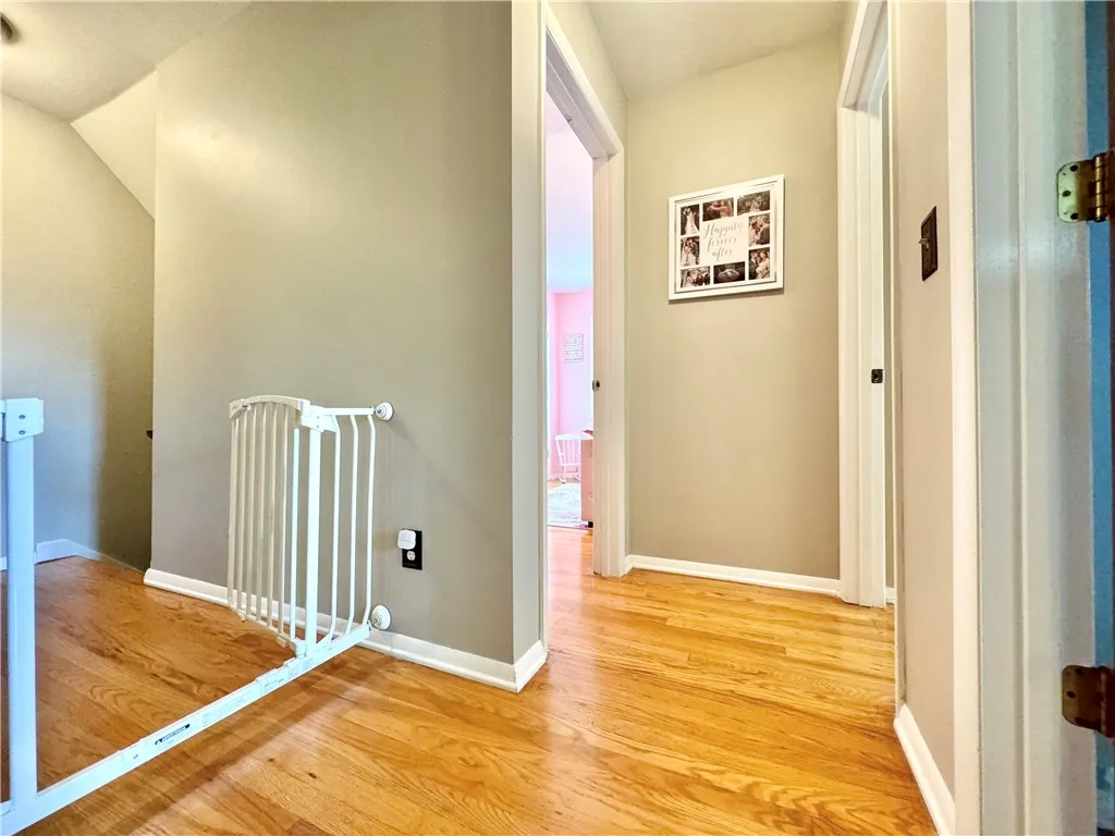 7 Overbrook Drive, Owego, New York 13732, Owego, New York 13732, 3 Bedrooms Bedrooms, 9 Rooms Rooms,1 BathroomBathrooms,Residential,Closed,7 Overbrook Drive, Owego, New York 13732,R1605882