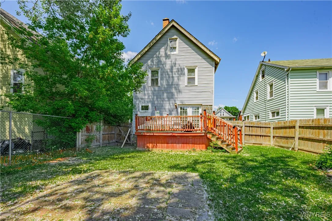 2423 Whitney Avenue, Niagara Falls, New York 14301, Niagara Falls, New York 14301, 4 Bedrooms Bedrooms, 7 Rooms Rooms,2 BathroomsBathrooms,Residential,Closed,2423 Whitney Avenue, Niagara Falls, New York 14301,B1610545