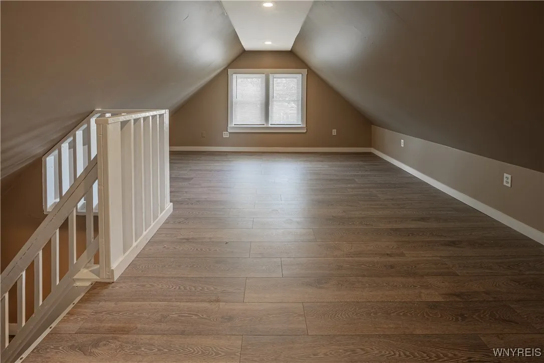 2423 Whitney Avenue, Niagara Falls, New York 14301, Niagara Falls, New York 14301, 4 Bedrooms Bedrooms, 7 Rooms Rooms,2 BathroomsBathrooms,Residential,Closed,2423 Whitney Avenue, Niagara Falls, New York 14301,B1610545