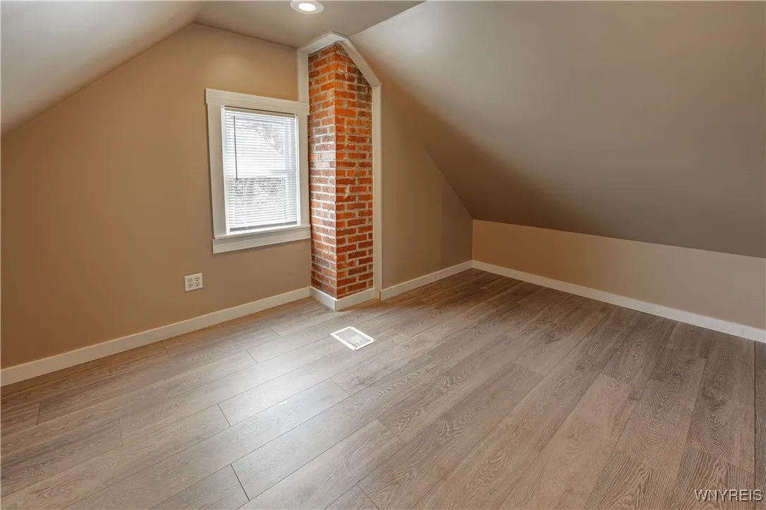 2423 Whitney Avenue, Niagara Falls, New York 14301, Niagara Falls, New York 14301, 4 Bedrooms Bedrooms, 7 Rooms Rooms,2 BathroomsBathrooms,Residential,Closed,2423 Whitney Avenue, Niagara Falls, New York 14301,B1610545