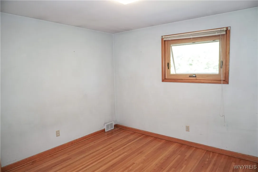45 Maplegrove Avenue, Tonawanda-town, New York 141, Tonawanda, New York 14150, 3 Bedrooms Bedrooms, 7 Rooms Rooms,1 BathroomBathrooms,Residential,Closed,45 Maplegrove Avenue, Tonawanda-town, New York 141,0,B1610182