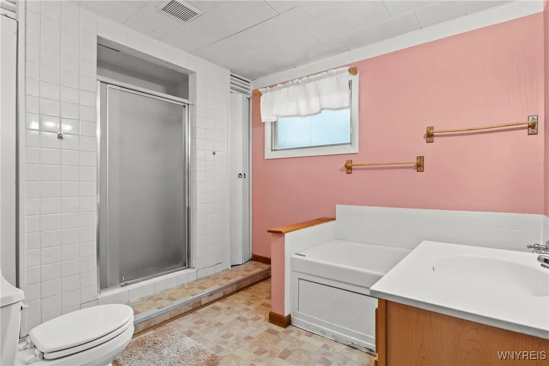 2118 Shirley Road, North Collins, New York 14111, North Collins, New York 14111, 4 Bedrooms Bedrooms, 10 Rooms Rooms,1 BathroomBathrooms,Residential,Closed,2118 Shirley Road, North Collins, New York 14111,0,B1611208