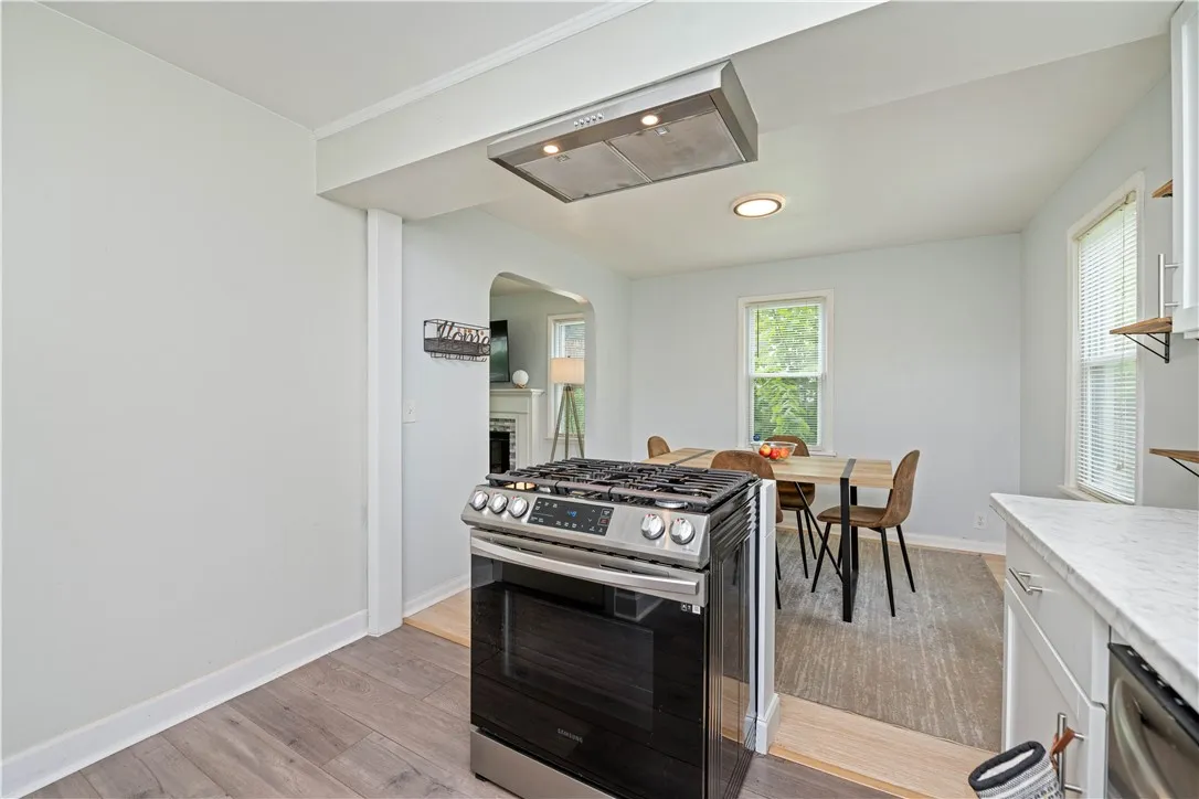 293 Greeley Street, Rochester, New York 14609, Rochester, New York 14609, 3 Bedrooms Bedrooms, 7 Rooms Rooms,1 BathroomBathrooms,Residential,Closed,293 Greeley Street, Rochester, New York 14609,R1610801