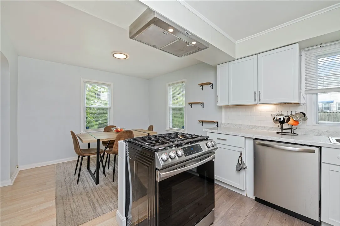 293 Greeley Street, Rochester, New York 14609, Rochester, New York 14609, 3 Bedrooms Bedrooms, 7 Rooms Rooms,1 BathroomBathrooms,Residential,Closed,293 Greeley Street, Rochester, New York 14609,R1610801