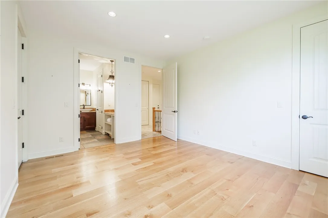 1 Holly Hill, Mendon, New York 14472, Mendon, New York 14472, 3 Bedrooms Bedrooms, 7 Rooms Rooms,2 BathroomsBathrooms,Residential,Closed,1 Holly Hill, Mendon, New York 14472,R1610911