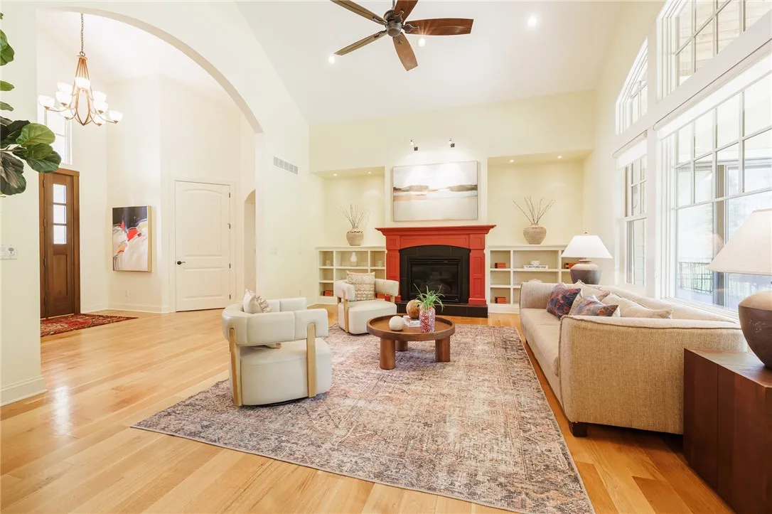 Living Room w/ Gas FP