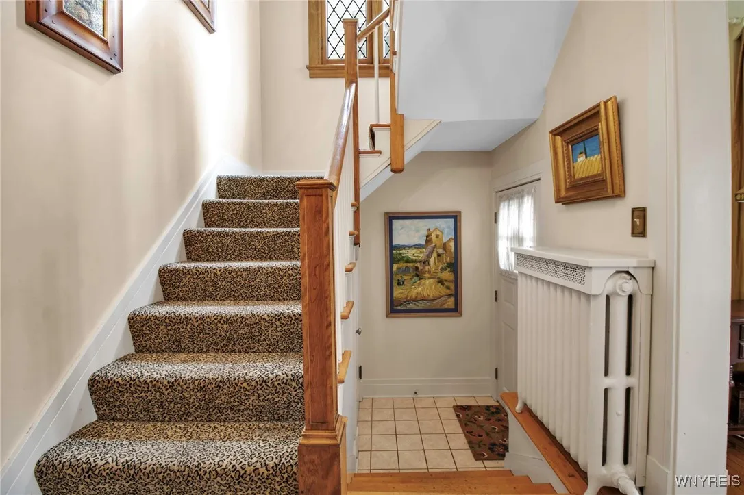 41 Saybrook Place, Buffalo, New York 14209, Buffalo, New York 14209, 4 Bedrooms Bedrooms, 9 Rooms Rooms,2 BathroomsBathrooms,Residential,Closed,41 Saybrook Place, Buffalo, New York 14209,B1611477