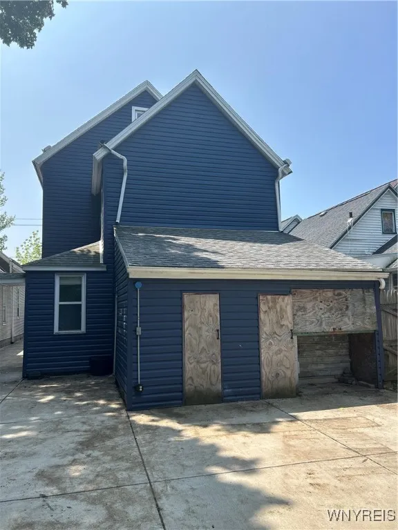 268 Miami Street, Buffalo, New York 14204, Buffalo, New York 14204, 6 Bedrooms Bedrooms, ,2 BathroomsBathrooms,Residential,Closed,268 Miami Street, Buffalo, New York 14204,0,B1611431