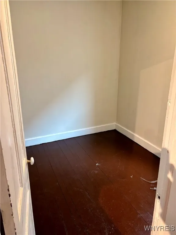 268 Miami Street, Buffalo, New York 14204, Buffalo, New York 14204, 6 Bedrooms Bedrooms, ,2 BathroomsBathrooms,Residential,Closed,268 Miami Street, Buffalo, New York 14204,0,B1611431