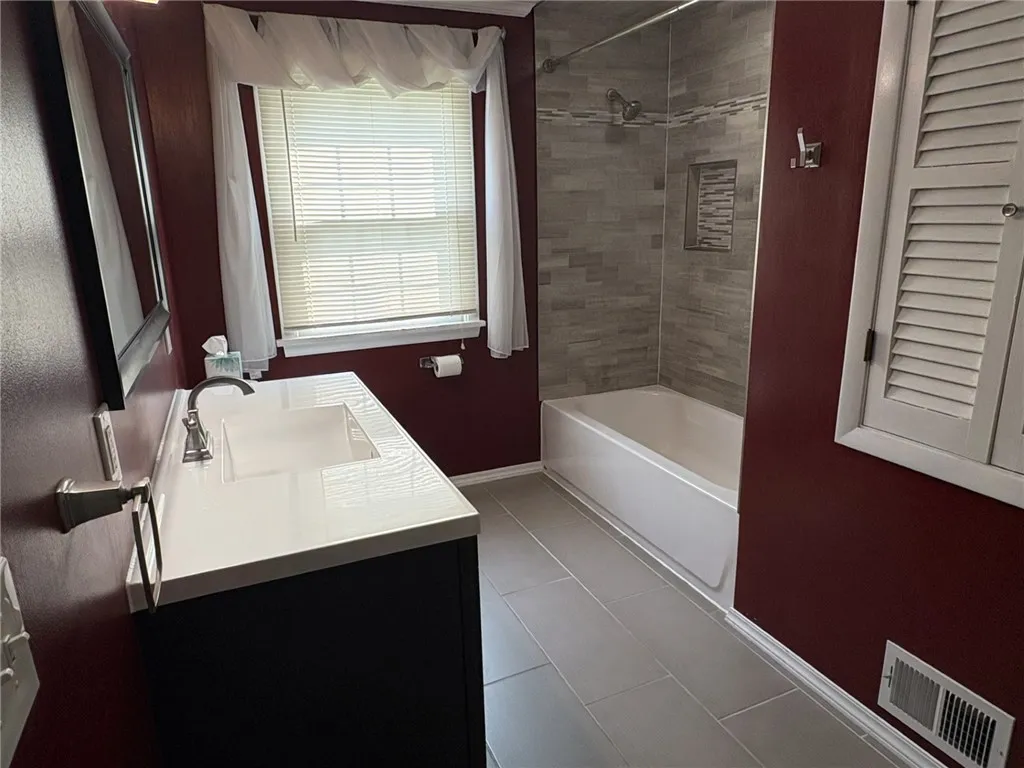 67 Riviera Drive, Gates, New York 14624, Gates, New York 14624, 4 Bedrooms Bedrooms, 6 Rooms Rooms,2 BathroomsBathrooms,Residential,Closed,67 Riviera Drive, Gates, New York 14624,R1611012