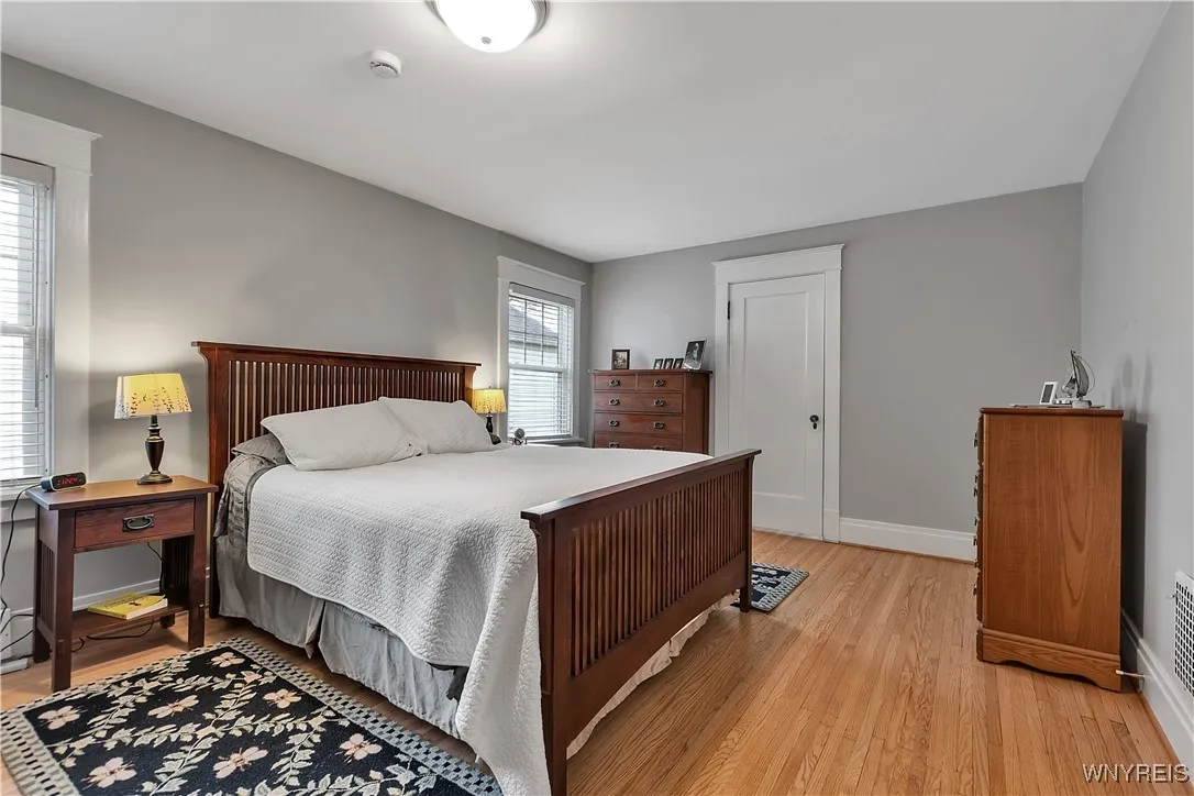 166 Burbank Drive, Amherst, New York 14226, Amherst, New York 14226, 4 Bedrooms Bedrooms, 9 Rooms Rooms,2 BathroomsBathrooms,Residential,Closed,166 Burbank Drive, Amherst, New York 14226,0,B1610814