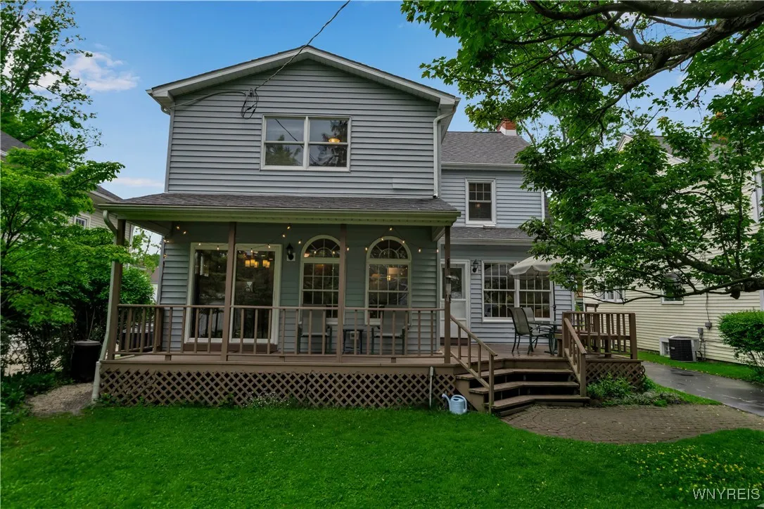 166 Burbank Drive, Amherst, New York 14226, Amherst, New York 14226, 4 Bedrooms Bedrooms, 9 Rooms Rooms,2 BathroomsBathrooms,Residential,Closed,166 Burbank Drive, Amherst, New York 14226,0,B1610814