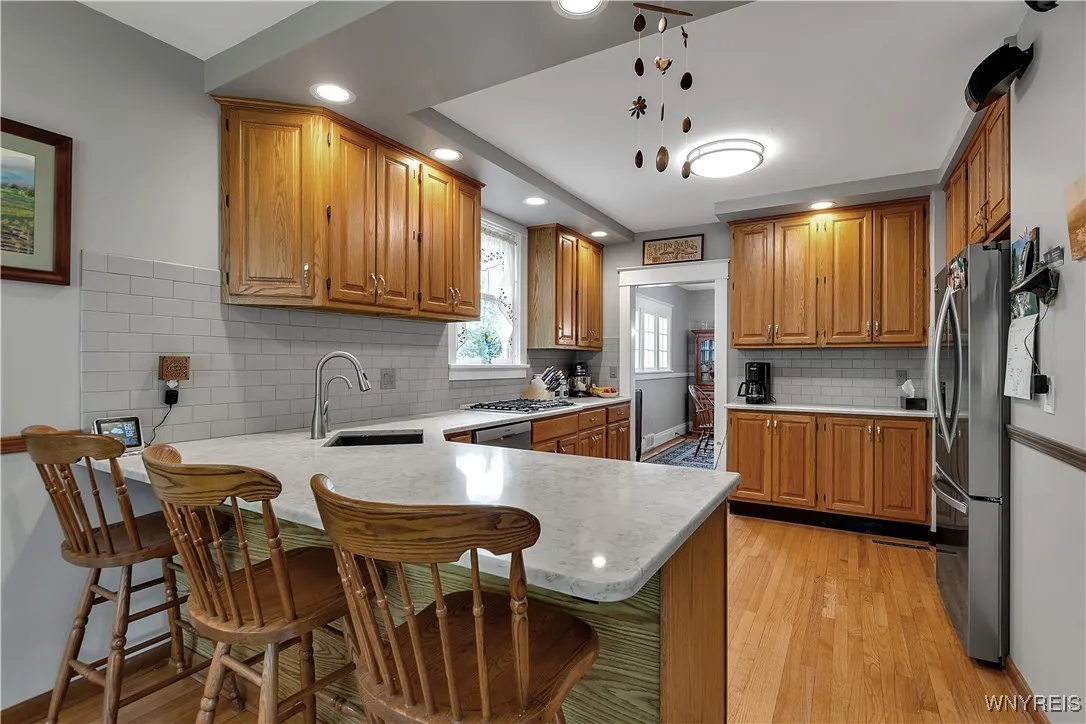 166 Burbank Drive, Amherst, New York 14226, Amherst, New York 14226, 4 Bedrooms Bedrooms, 9 Rooms Rooms,2 BathroomsBathrooms,Residential,Closed,166 Burbank Drive, Amherst, New York 14226,0,B1610814