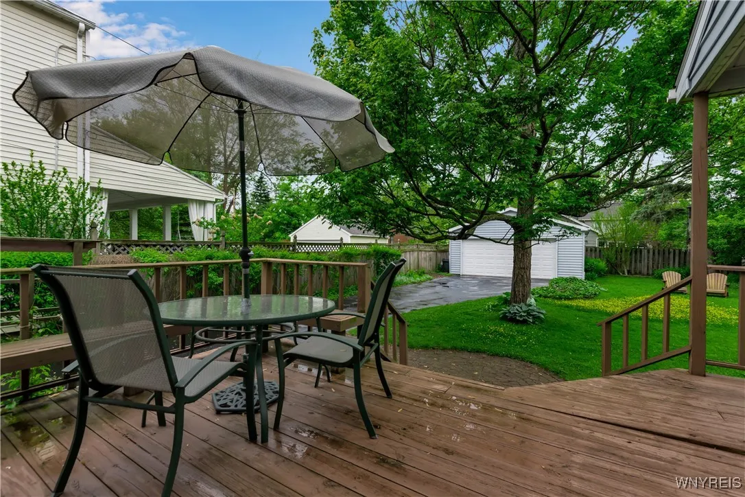 166 Burbank Drive, Amherst, New York 14226, Amherst, New York 14226, 4 Bedrooms Bedrooms, 9 Rooms Rooms,2 BathroomsBathrooms,Residential,Closed,166 Burbank Drive, Amherst, New York 14226,0,B1610814