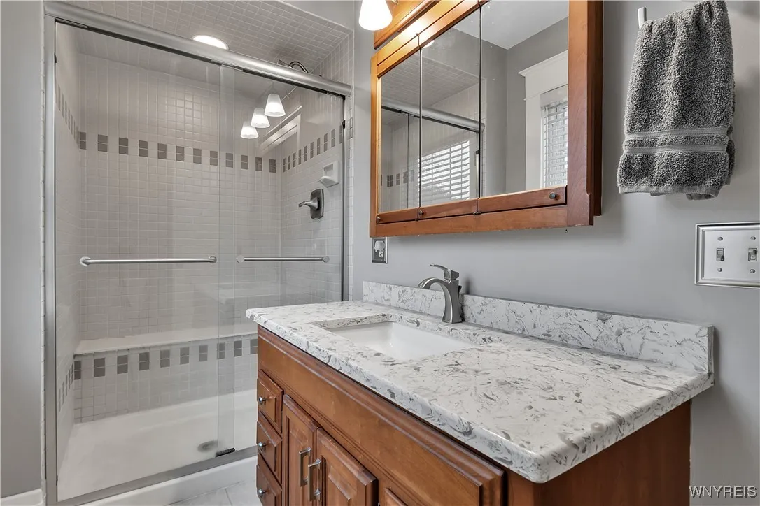 166 Burbank Drive, Amherst, New York 14226, Amherst, New York 14226, 4 Bedrooms Bedrooms, 9 Rooms Rooms,2 BathroomsBathrooms,Residential,Closed,166 Burbank Drive, Amherst, New York 14226,0,B1610814