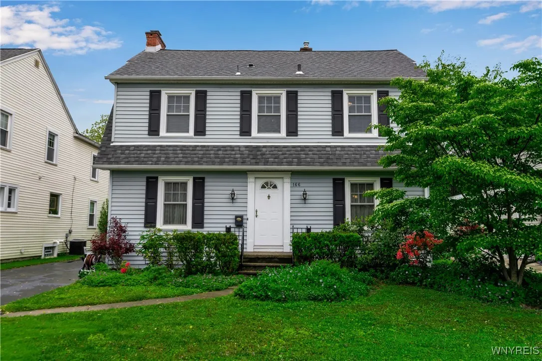 166 Burbank Drive, Amherst, New York 14226, Amherst, New York 14226, 4 Bedrooms Bedrooms, 9 Rooms Rooms,2 BathroomsBathrooms,Residential,Closed,166 Burbank Drive, Amherst, New York 14226,0,B1610814