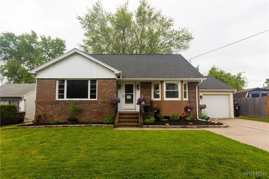 50 Cambria Street, Lancaster, New York 14086, Lancaster, New York 14086, 3 Bedrooms Bedrooms, 6 Rooms Rooms,1 BathroomBathrooms,Residential,Closed,50 Cambria Street, Lancaster, New York 14086,0,B1611511
