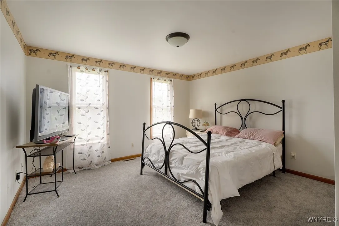 637 Kaymar Drive, Amherst, New York 14228, Amherst, New York 14228, 3 Bedrooms Bedrooms, 8 Rooms Rooms,3 BathroomsBathrooms,Residential,For Sale,637 Kaymar Drive, Amherst, New York 14228,B1611609