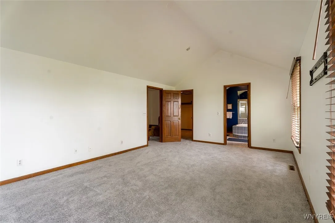 637 Kaymar Drive, Amherst, New York 14228, Amherst, New York 14228, 3 Bedrooms Bedrooms, 8 Rooms Rooms,3 BathroomsBathrooms,Residential,For Sale,637 Kaymar Drive, Amherst, New York 14228,B1611609