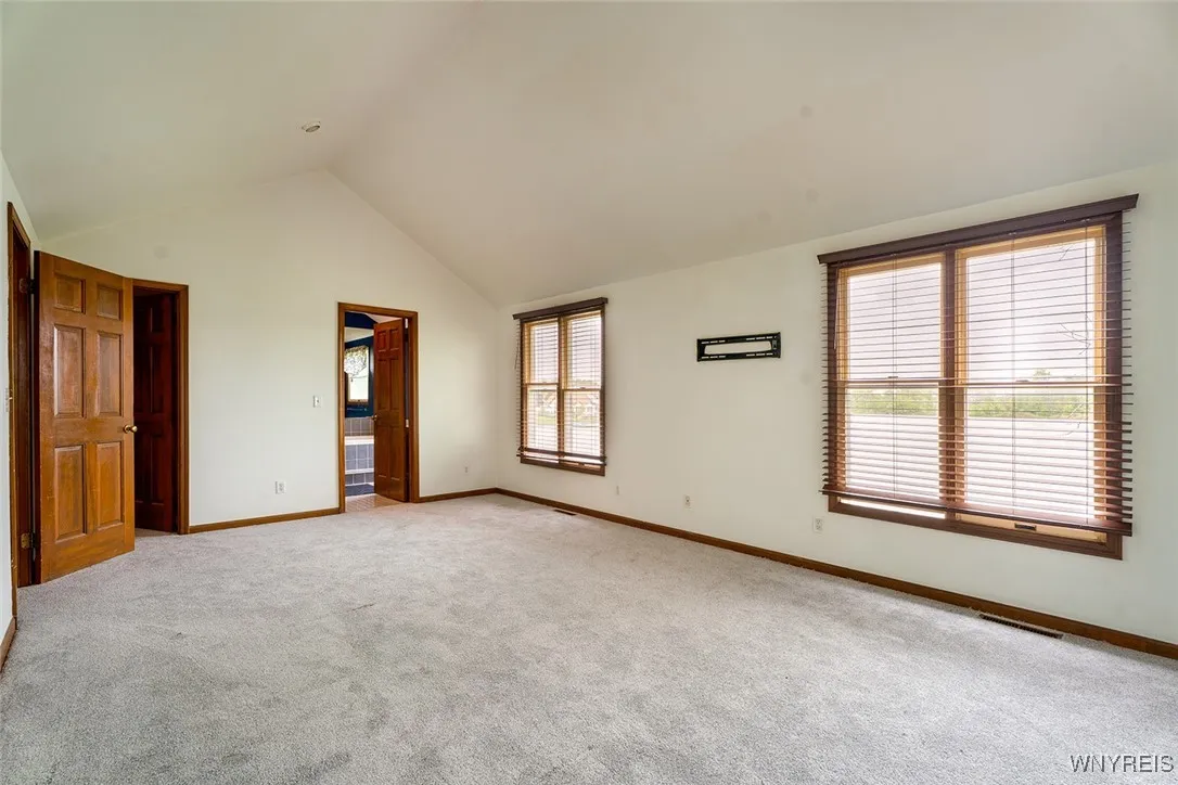 637 Kaymar Drive, Amherst, New York 14228, Amherst, New York 14228, 3 Bedrooms Bedrooms, 8 Rooms Rooms,3 BathroomsBathrooms,Residential,For Sale,637 Kaymar Drive, Amherst, New York 14228,B1611609