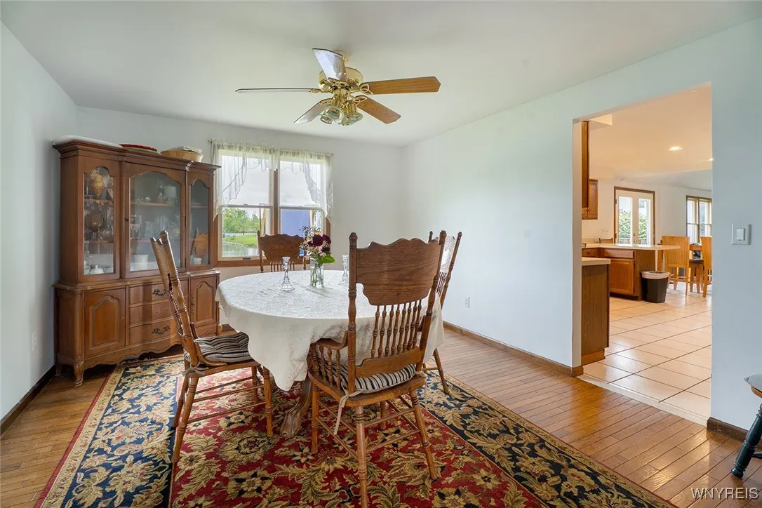 637 Kaymar Drive, Amherst, New York 14228, Amherst, New York 14228, 3 Bedrooms Bedrooms, 8 Rooms Rooms,3 BathroomsBathrooms,Residential,For Sale,637 Kaymar Drive, Amherst, New York 14228,B1611609