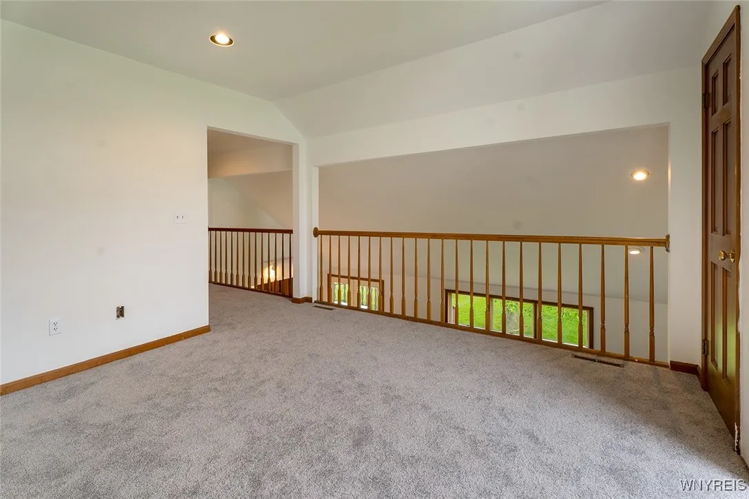 637 Kaymar Drive, Amherst, New York 14228, Amherst, New York 14228, 3 Bedrooms Bedrooms, 8 Rooms Rooms,3 BathroomsBathrooms,Residential,For Sale,637 Kaymar Drive, Amherst, New York 14228,B1611609