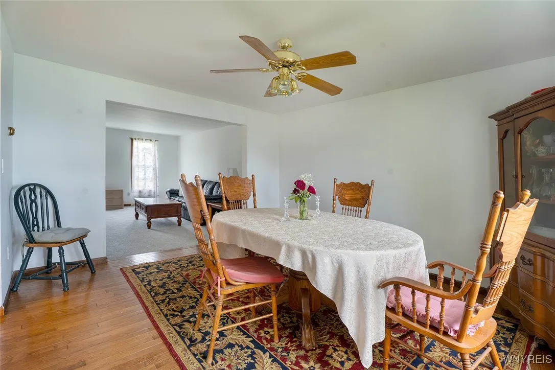 637 Kaymar Drive, Amherst, New York 14228, Amherst, New York 14228, 3 Bedrooms Bedrooms, 8 Rooms Rooms,3 BathroomsBathrooms,Residential,For Sale,637 Kaymar Drive, Amherst, New York 14228,B1611609