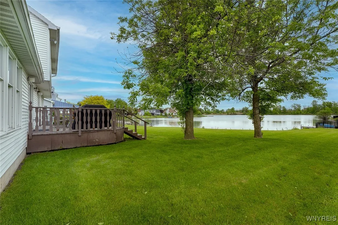 637 Kaymar Drive, Amherst, New York 14228, Amherst, New York 14228, 3 Bedrooms Bedrooms, 8 Rooms Rooms,3 BathroomsBathrooms,Residential,For Sale,637 Kaymar Drive, Amherst, New York 14228,B1611609