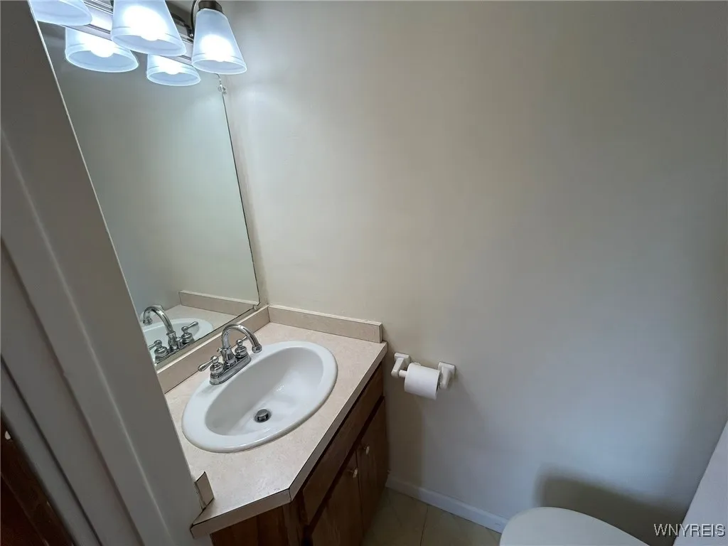 115 Nassau Avenue, Tonawanda-town, New York 14217, Tonawanda, New York 14217, 4 Bedrooms Bedrooms, 9 Rooms Rooms,1 BathroomBathrooms,Residential,Closed,115 Nassau Avenue, Tonawanda-town, New York 14217,B1611566